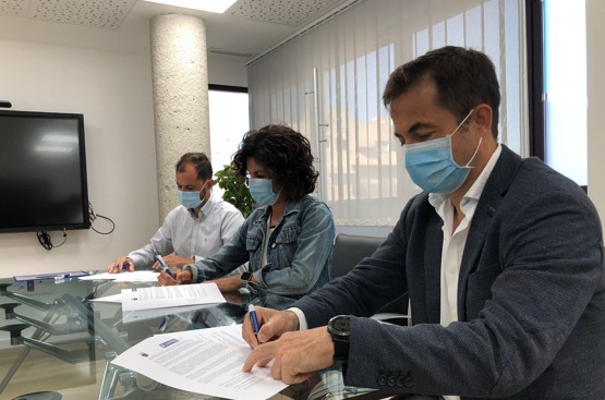 Ir a la noticia El programa municipal para apoyo escolar de Beniel inicia su cuarto año con la colaboración de Hidrogea y Sermubeniel